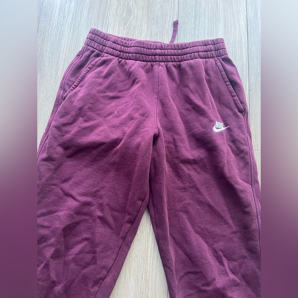 Nike Kids Burgundy Joggers Size XL - Picture 2 of 6